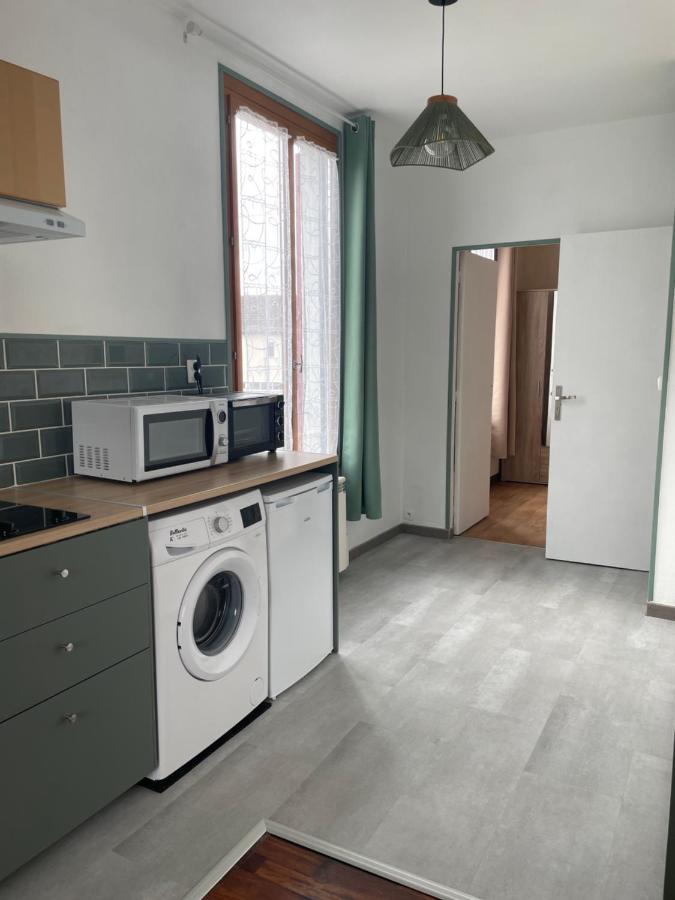 Appartement 35 M2 1Er Etage 200 M De La Mer Avec Jardin Luc-sur-Mer Exterior foto